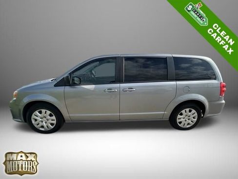 Used 2018 Dodge Grand Caravan SE w/ UConnect Hands-Free Group FWD image 1