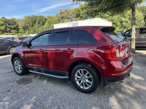 Used 2014 Ford Edge SEL w/ Equipment Group 205A FWD image 2