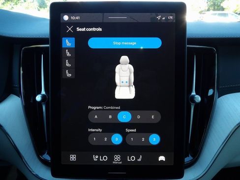 New 2026 Volvo XC60 B5 Ultra w/ Protection Package Premier image 22