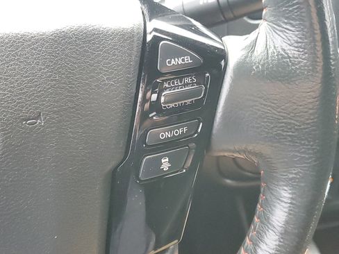 Used 2022 Nissan Frontier Pro-X image 18