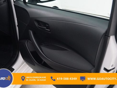 Used 2024 Toyota Corolla LE FWD image 16