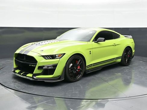 Used 2020 Ford Mustang Shelby GT500 w/ Technology Package RWD image 3