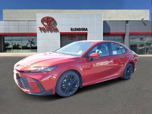 New 2026 Toyota Camry SE image 7