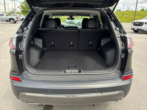 Used 2019 Jeep Cherokee Limited AWD/4WD image 48