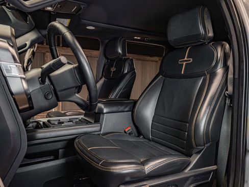 Used 2023 Ford F450 Platinum w/ Snow Plow Prep Package image 20