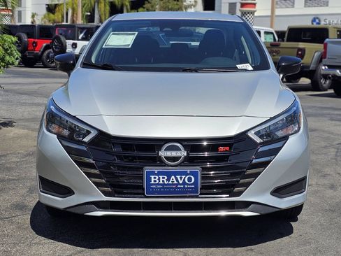 Used 2024 Nissan Versa SR FWD image 2
