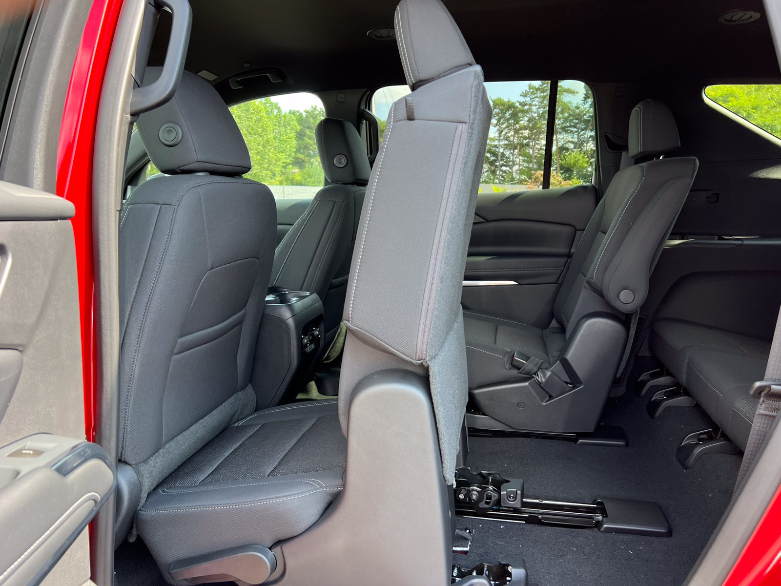 New 2027 Chevrolet Traverse LT AWD/4WD image 38
