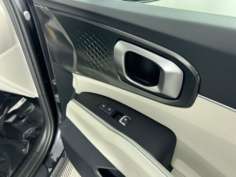 New 2026 Kia Sorento S w/ S Panoramic Sunroof Package image 31