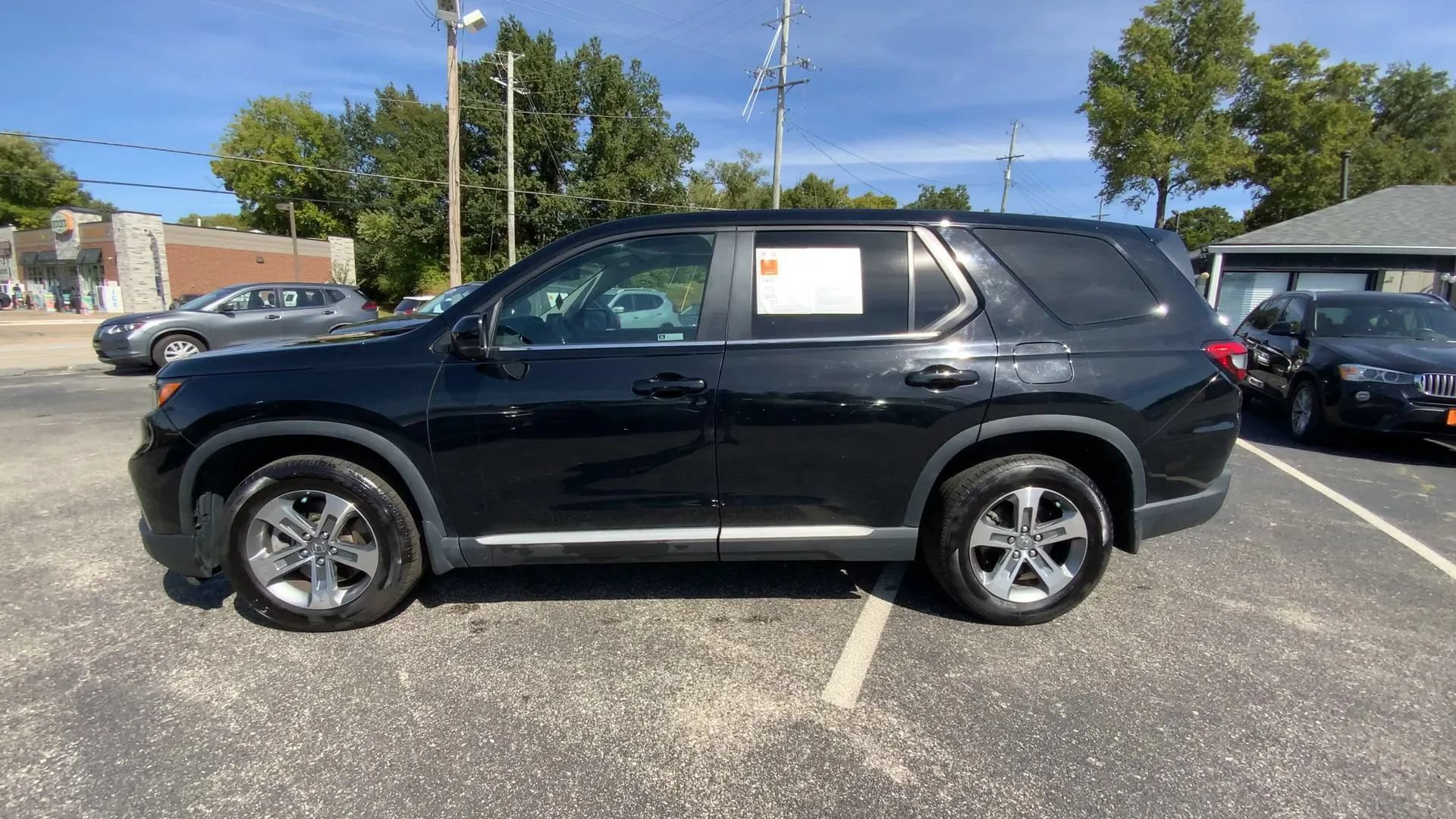 Used 2023 Honda Pilot EX-L image 5