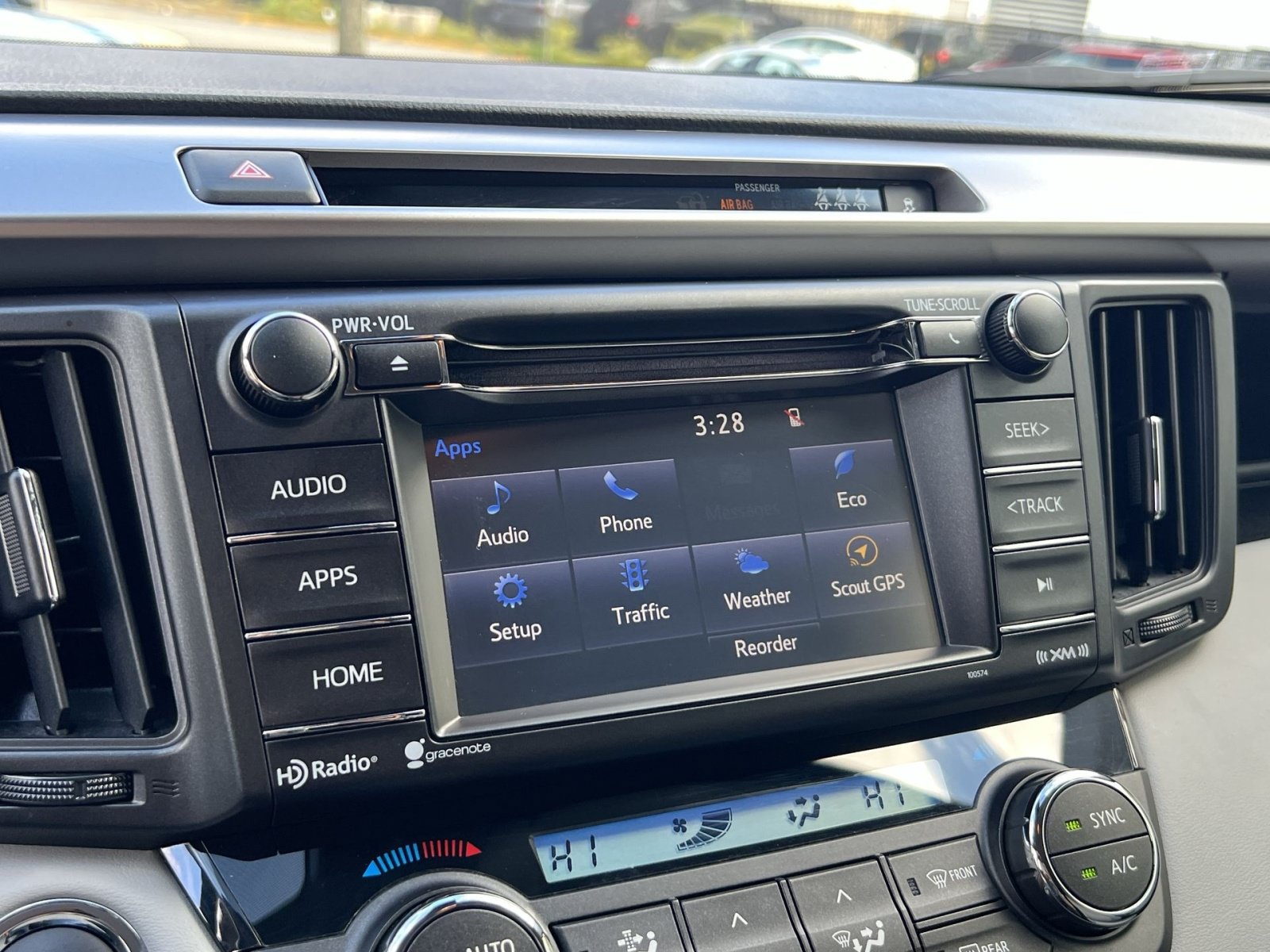Used 2018 Toyota RAV4 XLE w/ Plus Extra Value Package AWD/4WD image 19