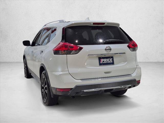 Used 2017 Nissan Rogue SV w/ SV Premium Package FWD image 7