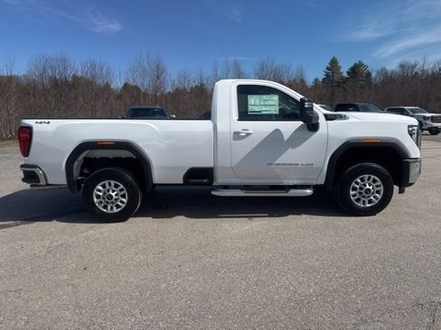 New 2026 GMC Sierra 2500 SLE AWD/4WD image 7