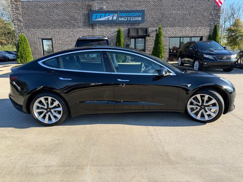 Used 2020 Tesla Model 3 image 4