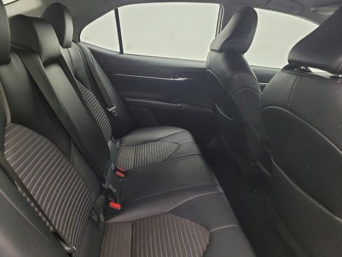 Used 2023 Toyota Camry SE FWD image 19