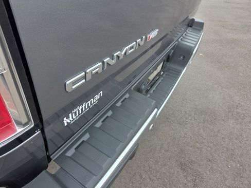 Used 2020 GMC Canyon SLT w/ Driver Alert Package image 14