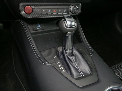 Used 2025 Ford Mustang GT Premium image 29