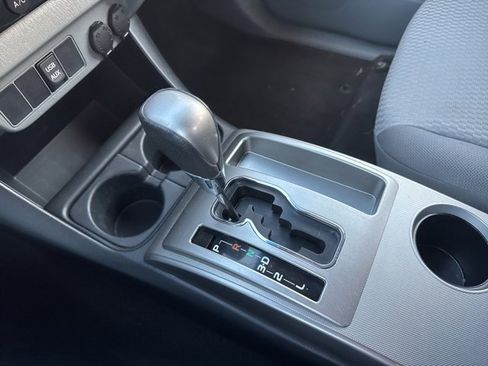 Used 2013 Toyota Tacoma 4x4 Access Cab image 19