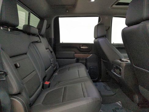 Used 2020 GMC Sierra 2500 Denali w/ Denali Ultimate Package image 30