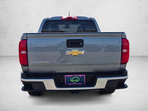 Certified 2018 Chevrolet Colorado W/T RWD image 7