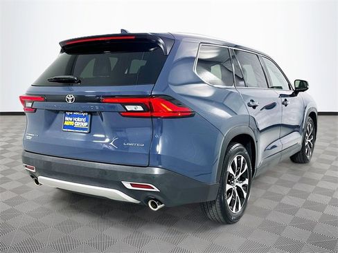 Used 2024 Toyota Grand Highlander AWD Hybrid image 7