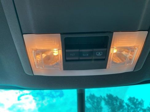 Used 2013 Ford Explorer Sport image 19