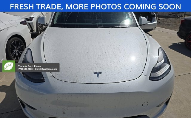 Used 2024 Tesla Model Y Long Range AWD/4WD image 2