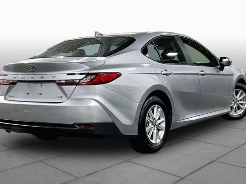 Used 2025 Toyota Camry LE FWD image 13