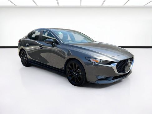 Used 2024 MAZDA MAZDA3 s FWD image 3