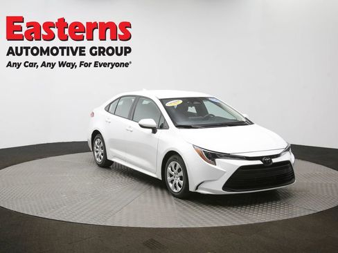 Used 2024 Toyota Corolla LE image 49