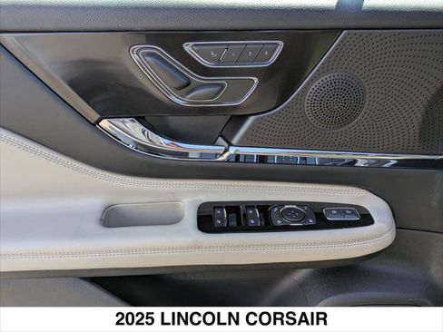 New 2025 Lincoln Corsair Grand Touring w/ Rear Removable Package Tray image 7