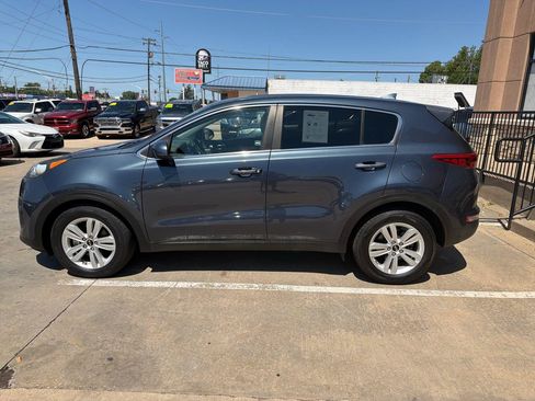 Used 2019 Kia Sportage LX FWD image 8