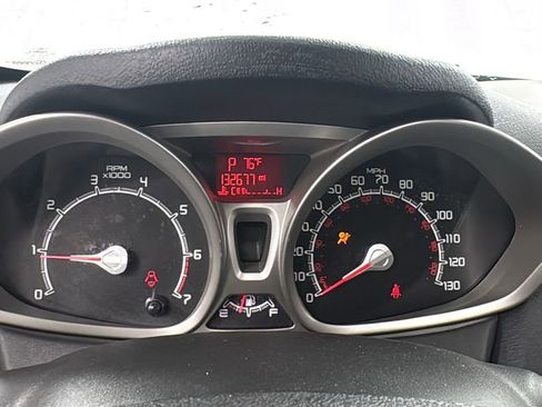 Used 2013 Ford Fiesta SE image 20