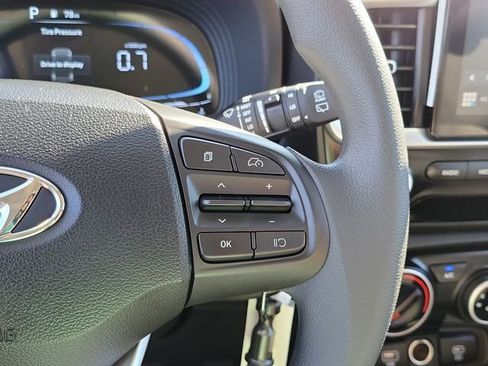 New 2026 Hyundai Venue SE image 6