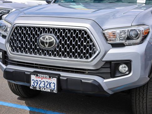 Certified 2019 Toyota Tacoma TRD Off-Road w/ TRD Premium Off Road Package RWD image 22