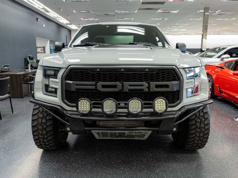 Used 2017 Ford F150 Raptor image 2