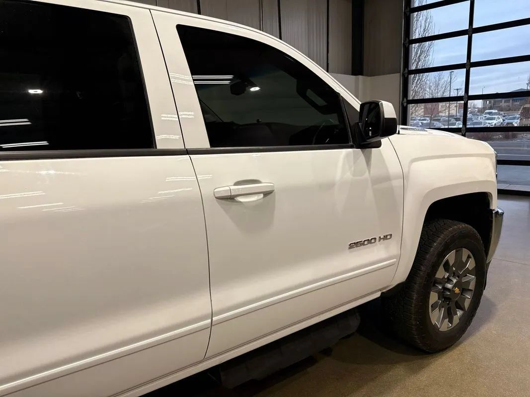 Used 2019 Chevrolet Silverado 2500 LT AWD/4WD image 96