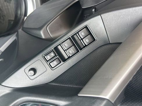 Used 2014 Subaru Forester 2.5i Limited w/ Popular Package #2 image 12