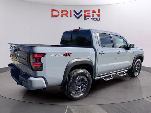 New 2026 Nissan Frontier PRO-4X w/ Pro-4x Convenience Package image 5