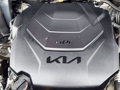 Used 2024 Kia Telluride S w/ S Sunroof Package AWD/4WD image 16