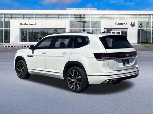 Used 2025 Volkswagen Atlas SEL Premium R-Line AWD/4WD image 7