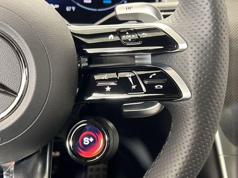 New 2025 Mercedes-Benz GLC 43 AMG 4MATIC image 30