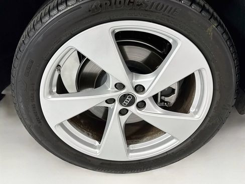 Certified 2025 Audi Q5 Premium Plus w/ Premium Plus AWD/4WD image 32