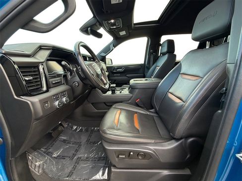 Used 2022 GMC Sierra 1500 AT4 image 9