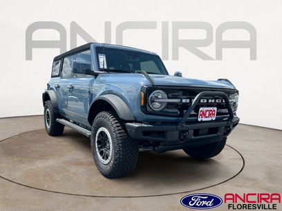 New 2024 Ford Bronco Outer Banks w/ Sasquatch Package