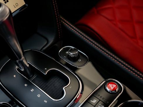 Used 2018 Bentley Flying Spur S V8 image 66