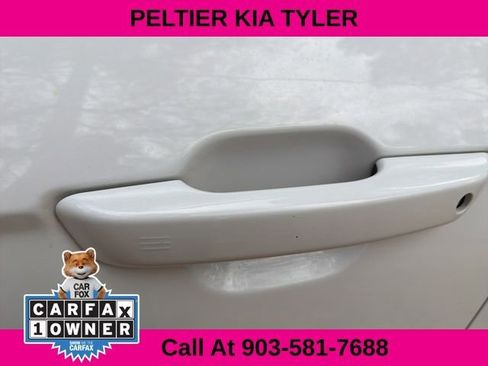 Used 2023 Jeep Grand Cherokee Limited w/ Black Appearance Package image 7