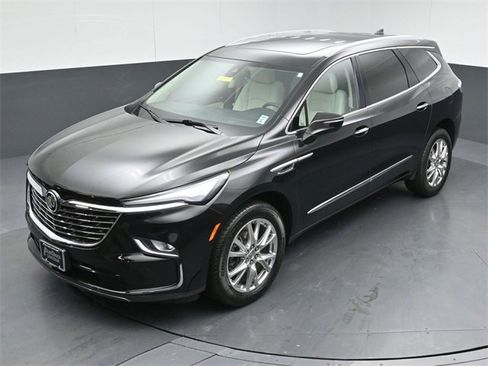 Used 2023 Buick Enclave Essence w/ Experience Buick Package image 48