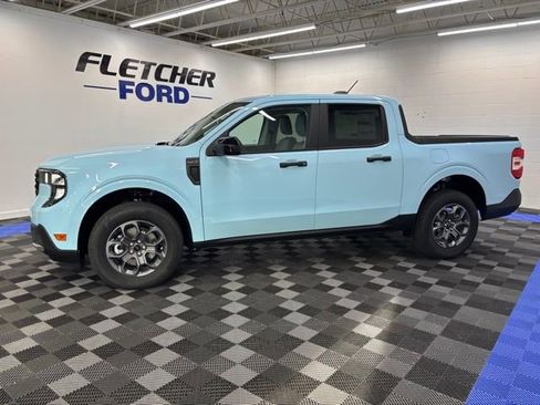 New 2026 Ford Maverick XLT AWD/4WD image 3