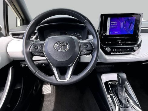 Used 2024 Toyota Corolla SE FWD image 6
