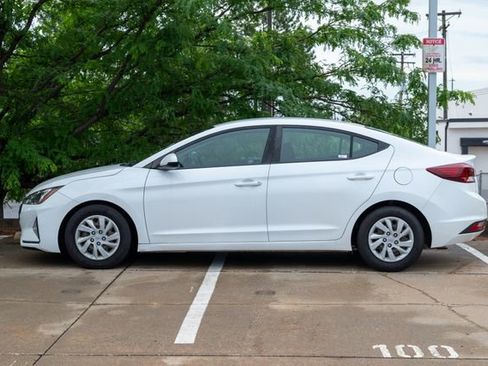 Used 2020 Hyundai Elantra SE w/ Cargo Package (C1) FWD image 26